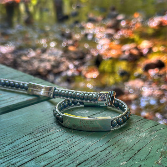 Bracciale in acciaio con pietra ematite (Unisex)