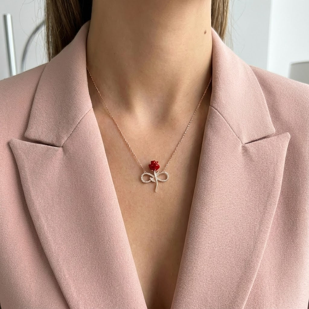 Collana di rose